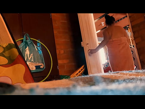 ❤️ My oom volg my in die stort, hy naai my terwyl ek stort. ️ Sluts by porn af.porn-evooli.ru ☑