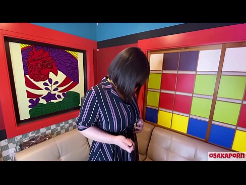 ❤️ Japanese cutie met groot tiete masturbeer met seksspeelgoed en kry 'n orgasme. Sy praat in 'n onderhoud oor haar fokken ervaring. Groot tiete en harige poes wat hard kreun. Osakaporn ️ Sluts by porn af.porn-evooli.ru ☑